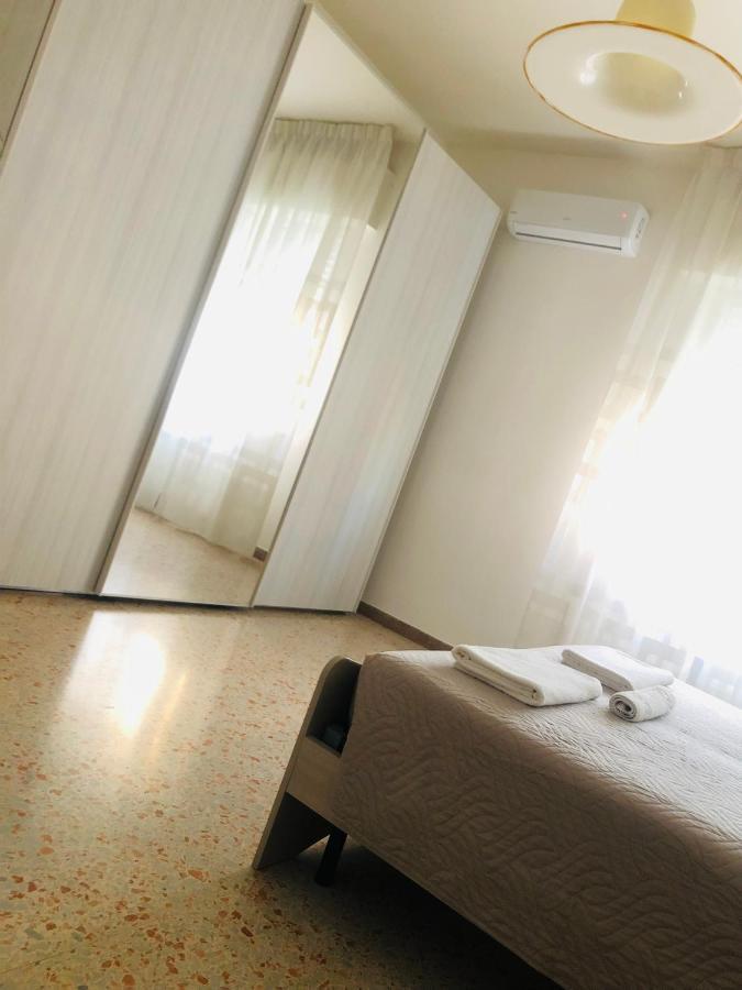 B&B Dell'Amicizia Фано Экстерьер фото